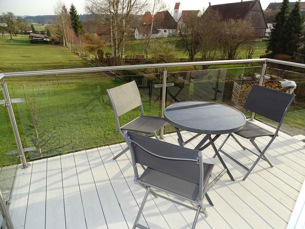 Ferienwohnung Am Weinberg Ostrach Exterior foto